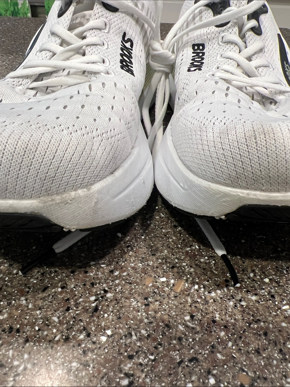 Brooks Men's Ghost Max 3 - Picture 7 of 8